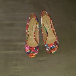High heels shose